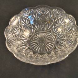 glazen kom, geschulpt, 18,5 cm