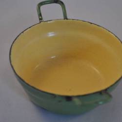 Geëmaillerd kommetje (groen/geel), 10,5 cm (Edy emaille Dieren Holland