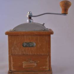 Koffiemolen PeDe, hout