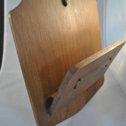 Vintage lectuur-/krantenbak voor aan de muur, hout