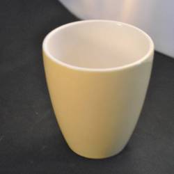 Beker, geel, 9 cm (P.Regout Maastricht)