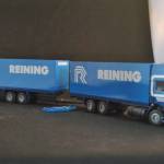 Miniatuur vrachtwagen met aanhanger "Reining" blauw