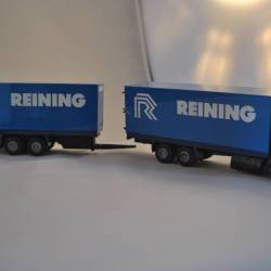 Miniatuur vrachtwagen met aanhanger (DAF 95), "Reining" blauw