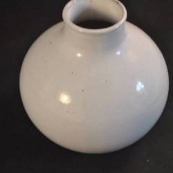 Klein wit bol vaasje, 9 cm, Westraven Utrecht 702