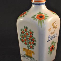 Fles "'n Tip van Bootz"/J&B 1937 (Kon. Plateelbakkerij Zuid-Holland)